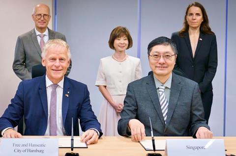 HPA und Hafen Singapur unterzeichnen gemeinsame Absichtserklärung