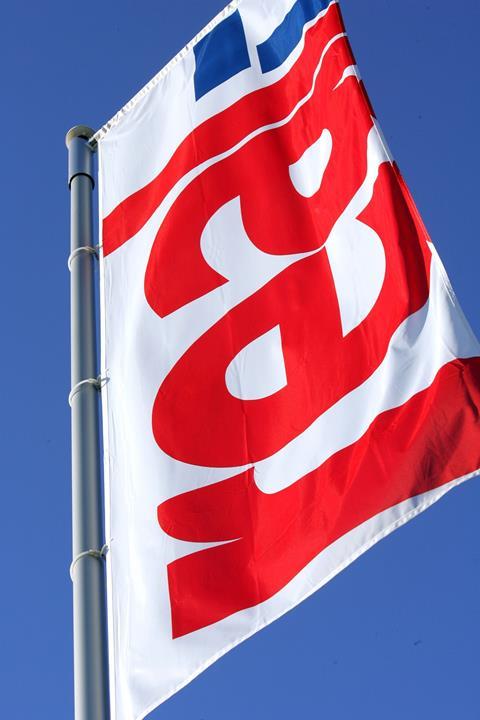 real_Fahne-kleiner_08.jpg