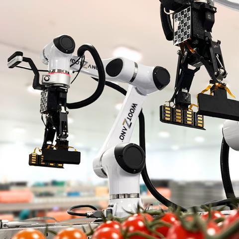 Wootzano's fresh produce packing robotic system
