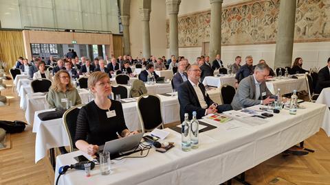 Die diesjährige Gremientagung der Bundesvereinigung der Erzeugerorganisationen für Obst und Gemüse (BVEO), die vom 23. bis 25. März in Konstanz stattfand, stand ganz im Zeichen eines unverändert herausfordernden Markt- und Politikumfeldes in Deutschland.