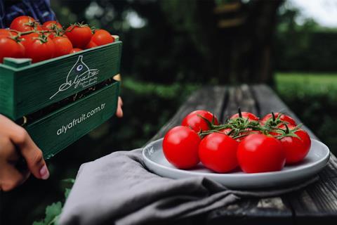 Alya tomatoes