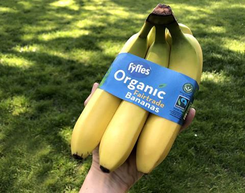Fyffes_Organic Bananas_Compostable Packaging