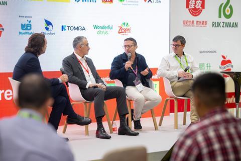 Abbas was joined by key suppliers to the Middle East market - Marc Peyres of Blue Whale and Hortgro's Jacques du Preez in a discussion chaired by Fruitnet's Tom Joyce (left)