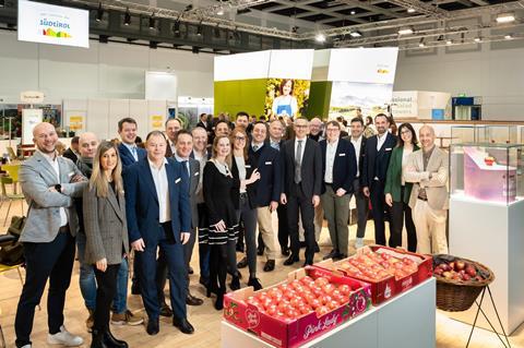 VOG_team_Fruit Logistica