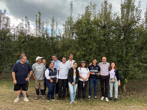 Visite der ecuadorianischen Vertreter im italienischen Birnenanbau - CSO Italy