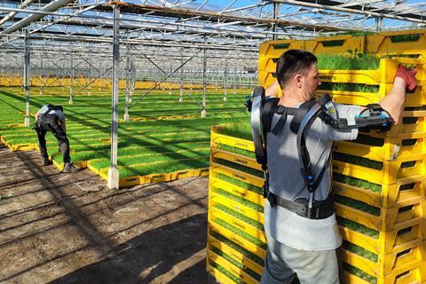 NL Skelex greenhouse exoskeleton 3