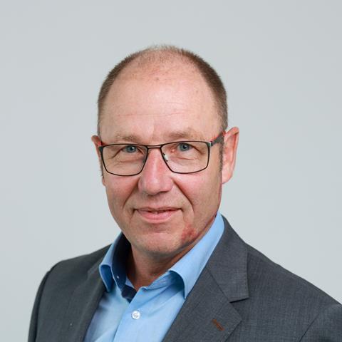 Kamphausen_Wilfried_Quadratisch_DOGK 2025