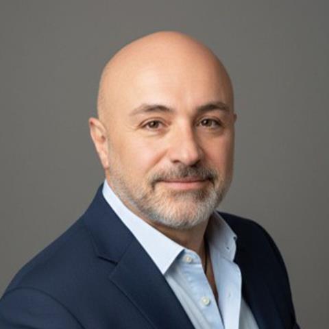 Adriano Di Dia, Fyffes